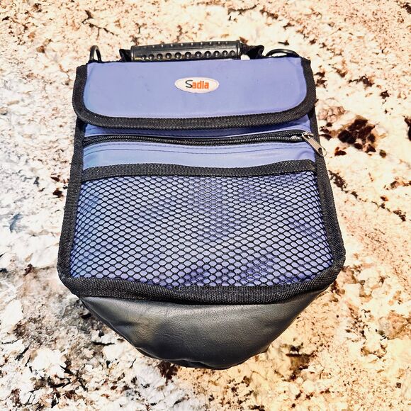 Lunch Bag with Shoulder Stap - Picture 1 of 11